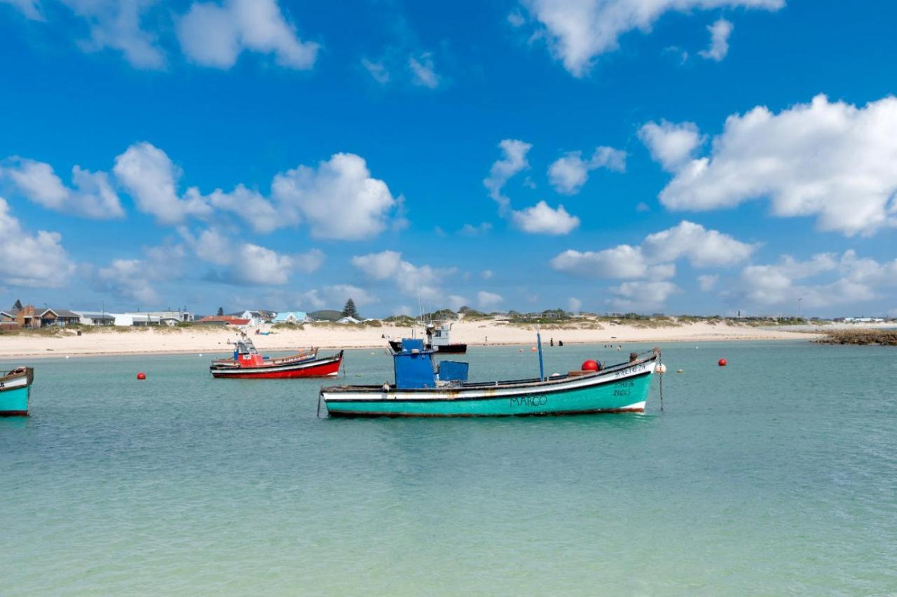 Holiday home Bliss On The Bay Struisbaai