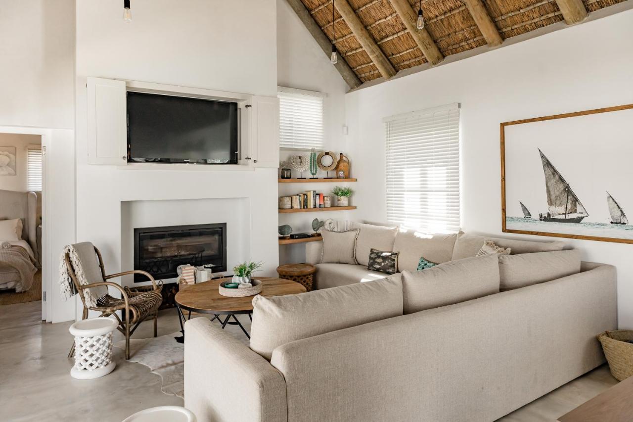 Bliss On The Bay Holiday home Struisbaai