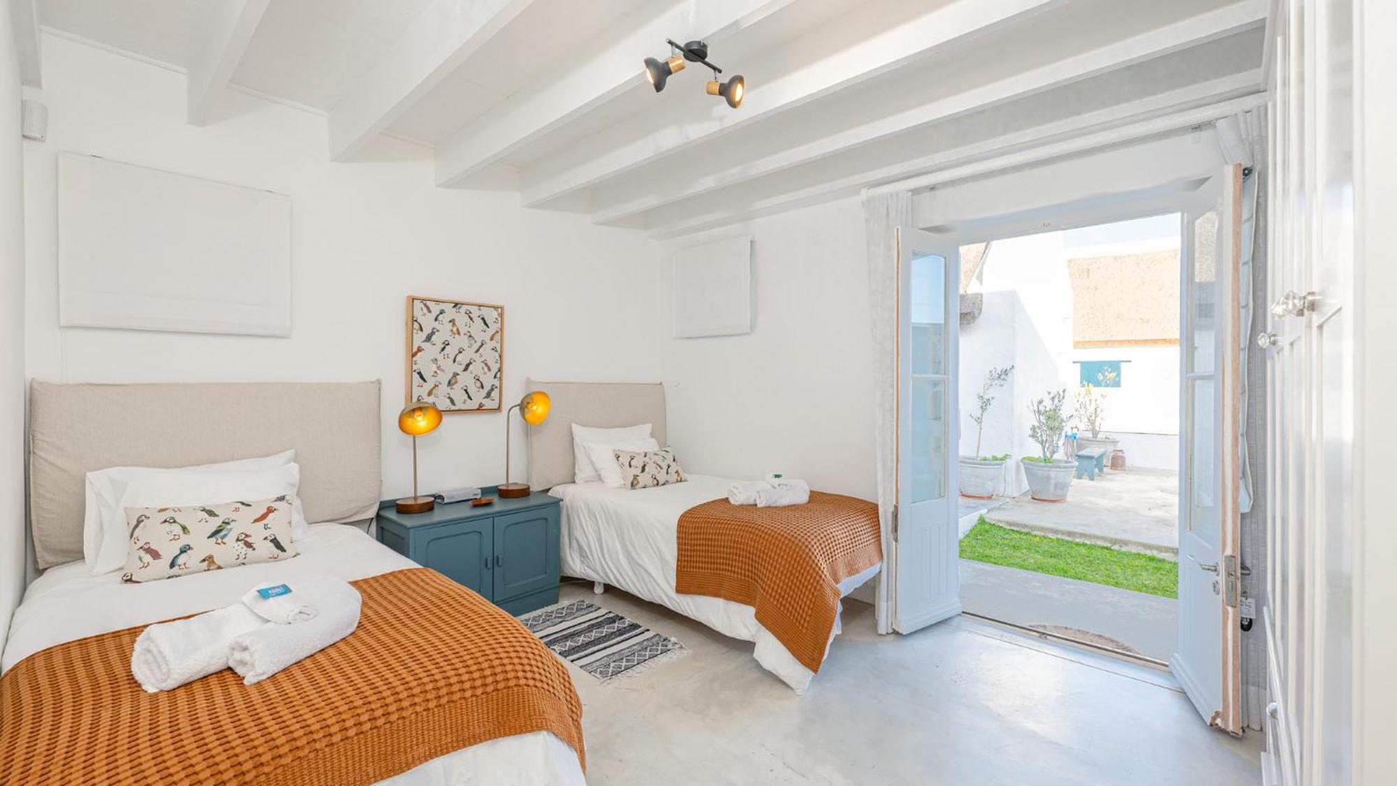 Holiday home Bliss On The Bay Struisbaai