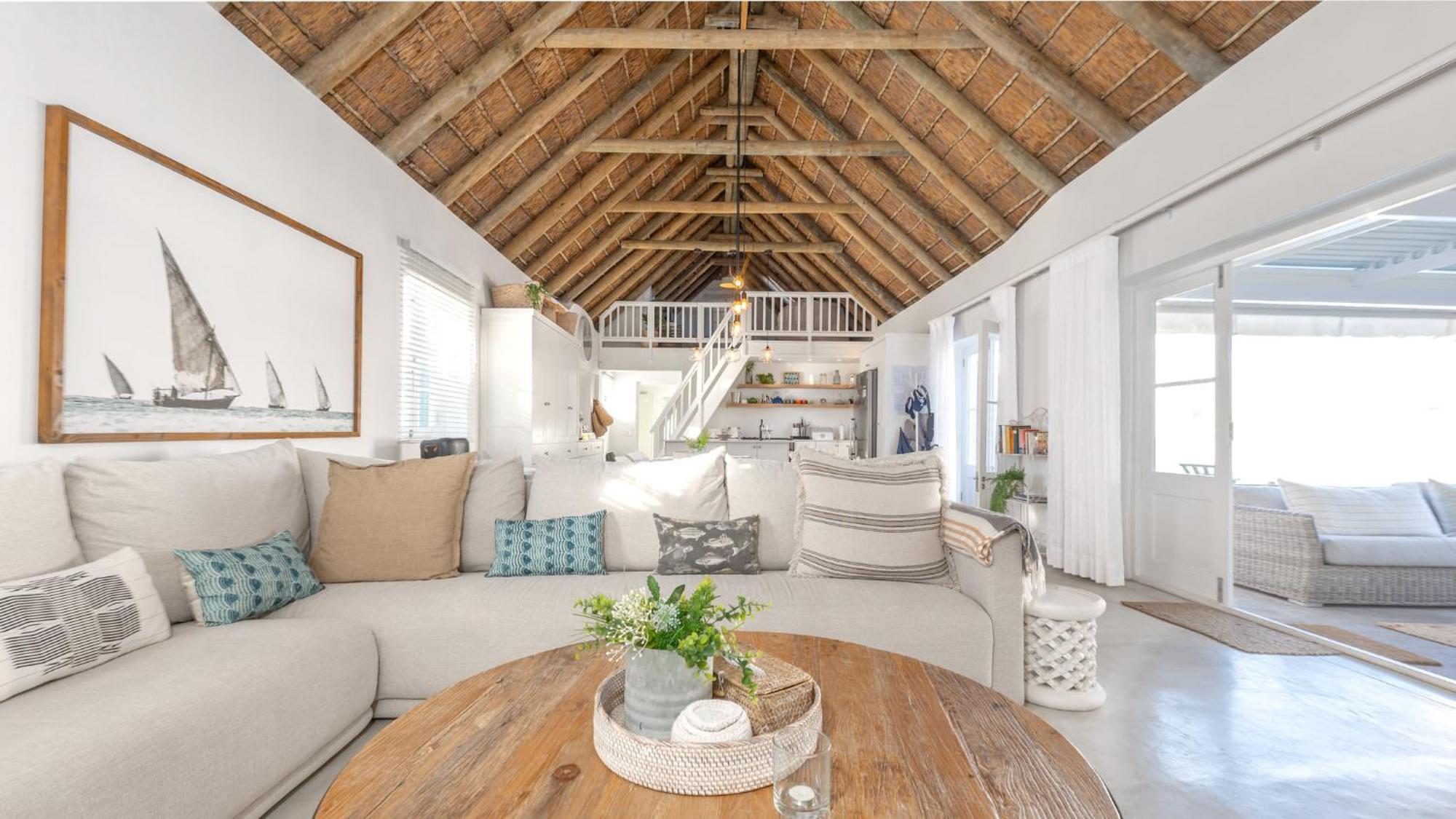 Bliss On The Bay Struisbaai
