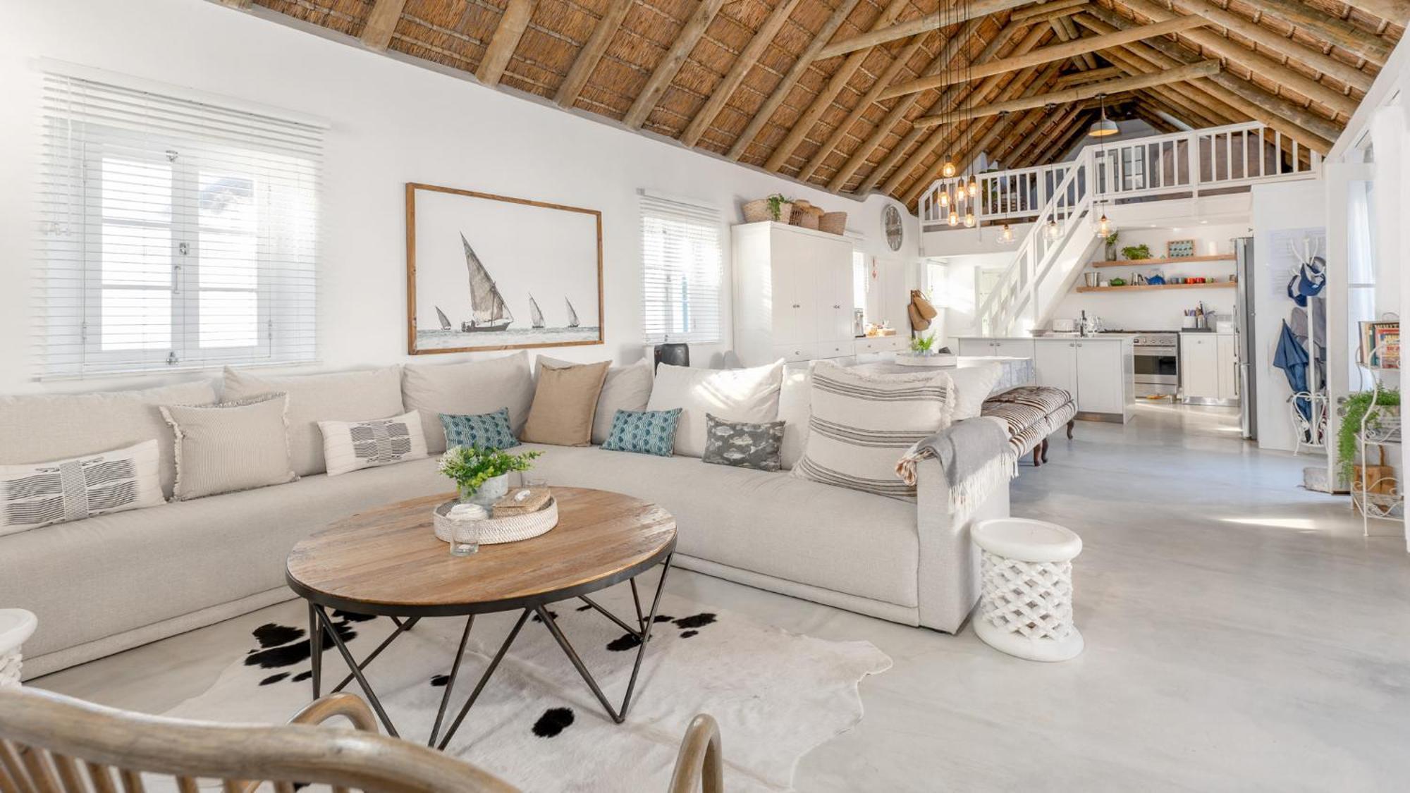 Holiday home Bliss On The Bay Struisbaai